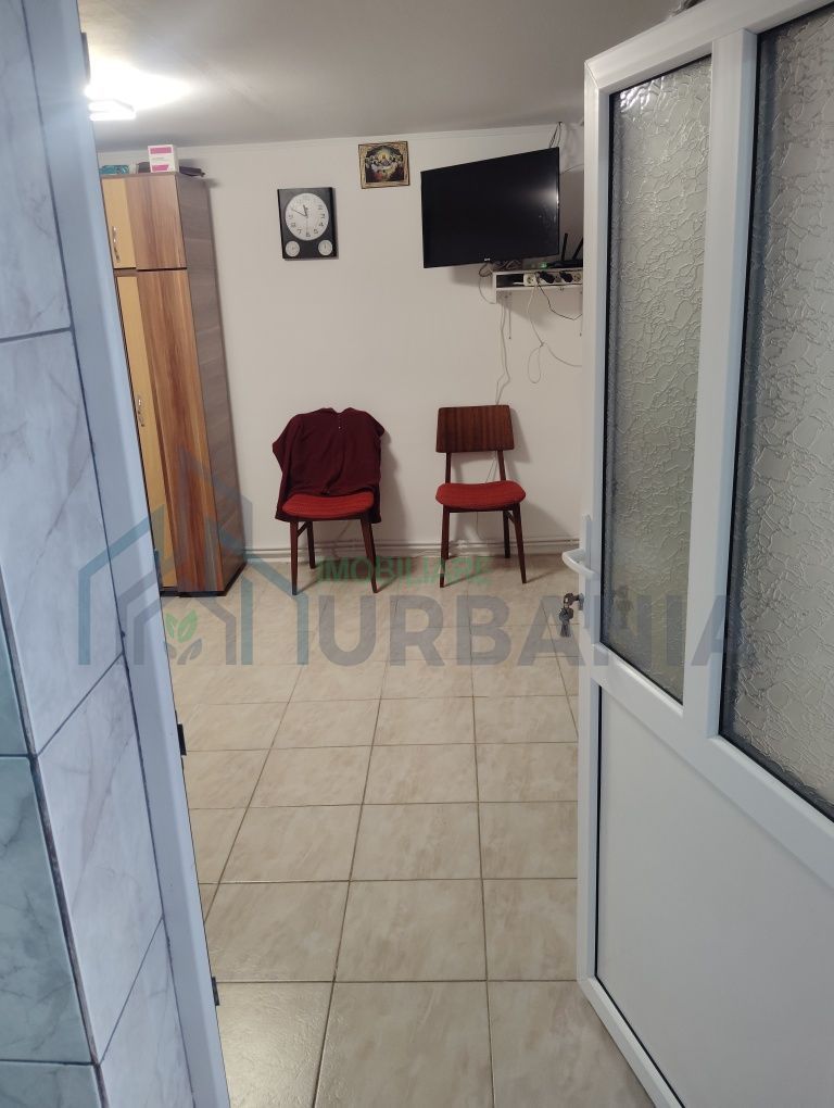 Vând casă la țară - Poză 8