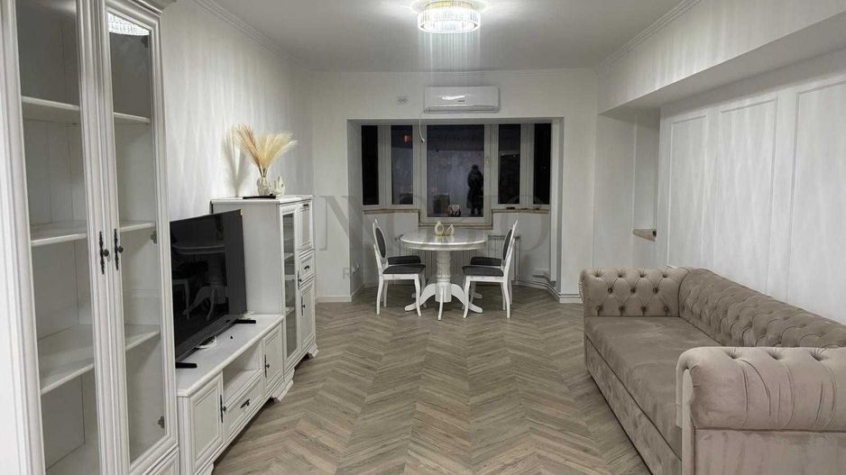 Apartament 3 camere | Bulevardul Unirii | Prima închiriere - Poză 2