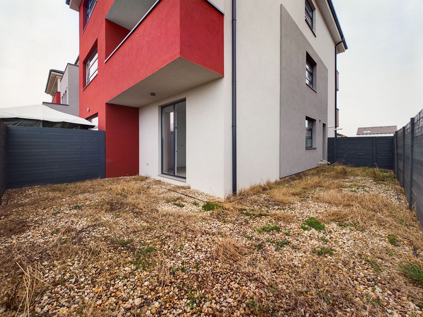 Apartament nou cu 2 camere în Westfield - Poză 1