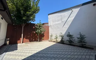 CASA INDIVIDUALA || METROU 1 MAI || LOC PARCARE + CURTE - Poză 12