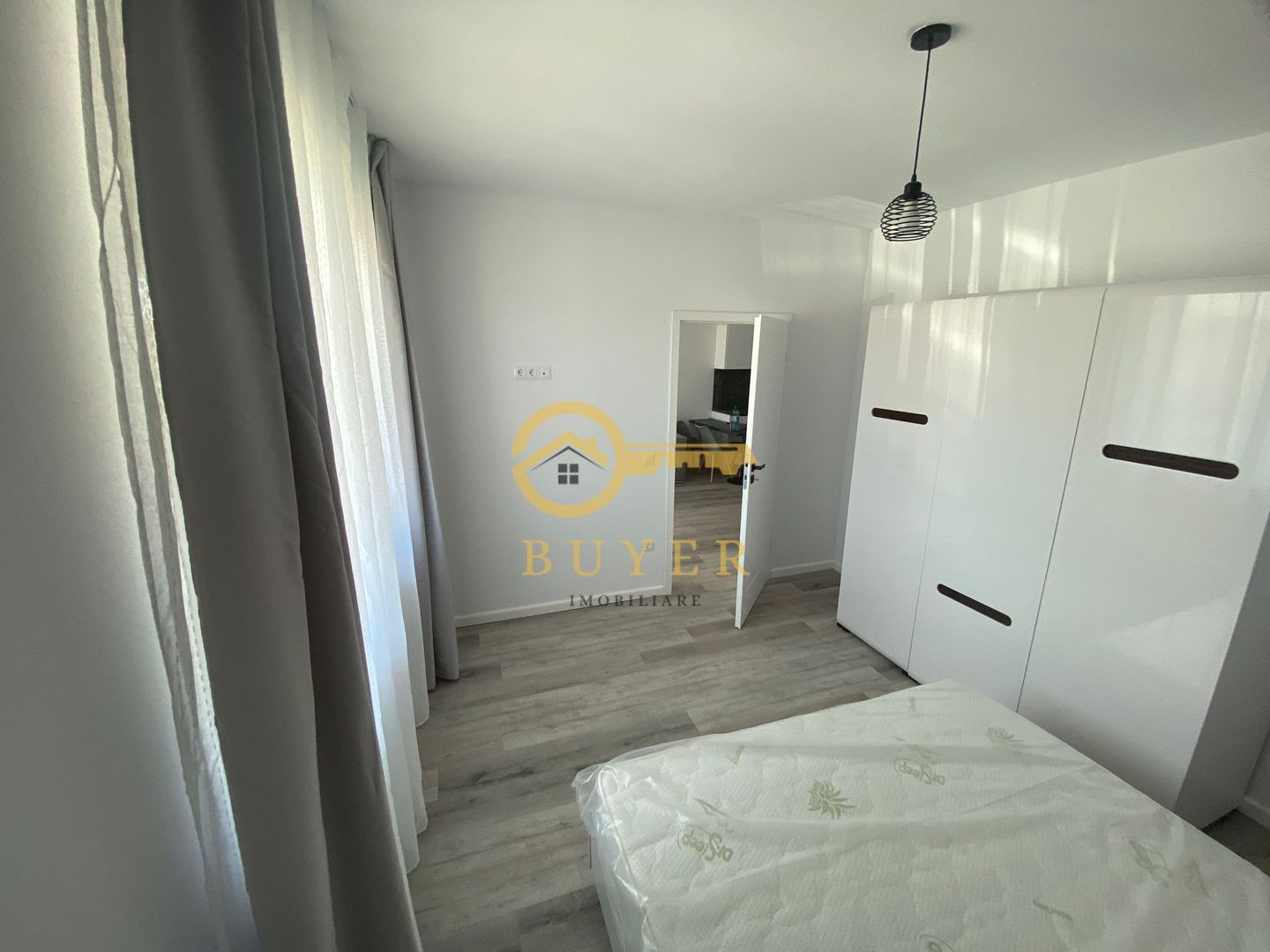 Ap NOU cu 2 camere- Parter cu gradina de 42mp, loc de parcare privat - Poză 5