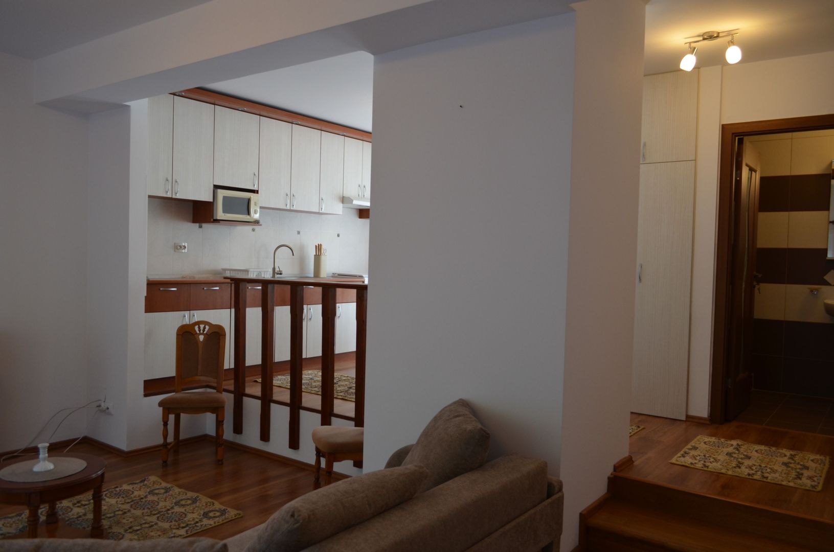 Apartament cu scara interioara si garaj in cartier Grigorescu - Poză 2