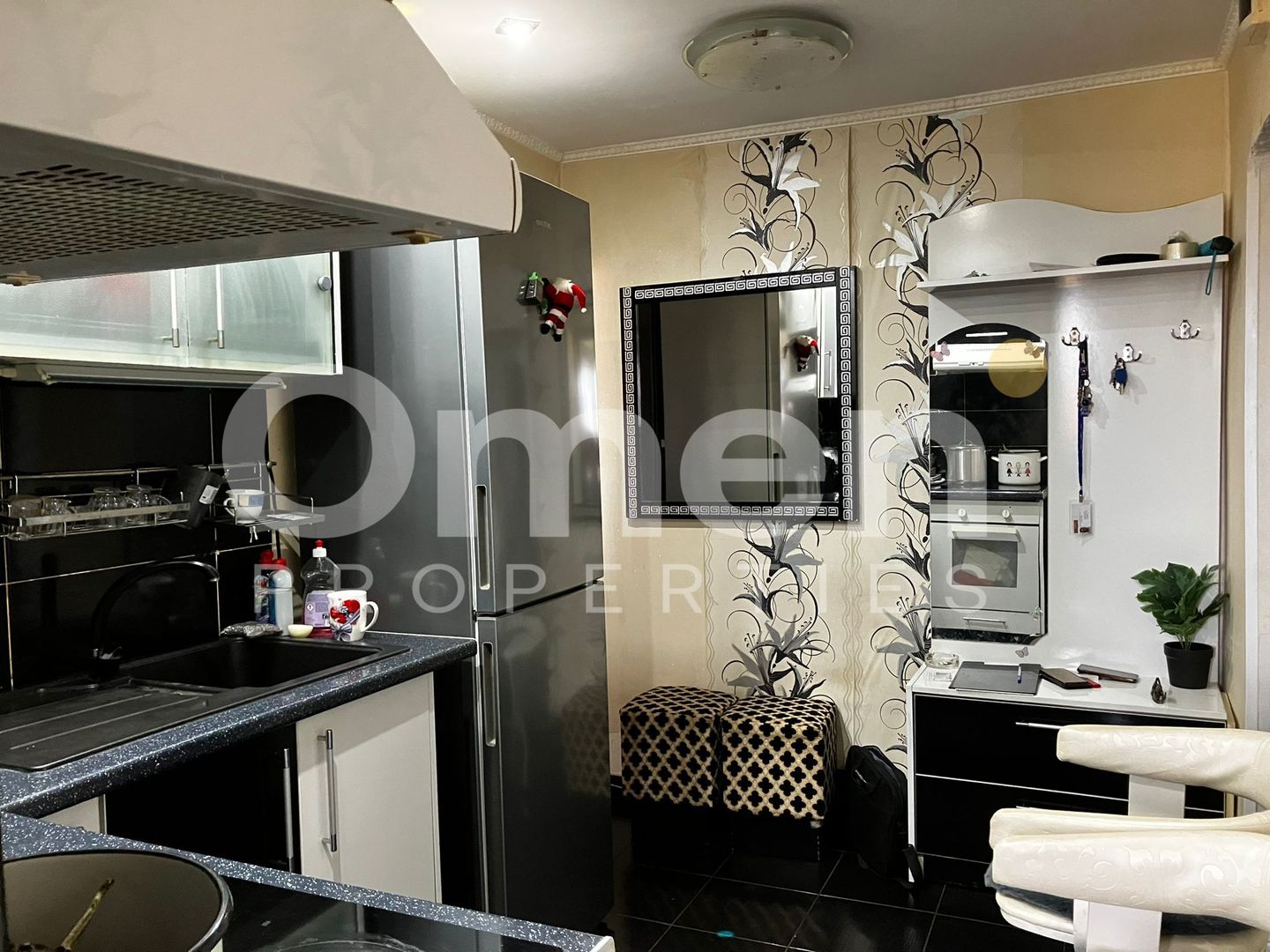 Garsonieră de vânzare – Bd. Regele Ferdinand, etajul 4, recent renovată - Poză 2