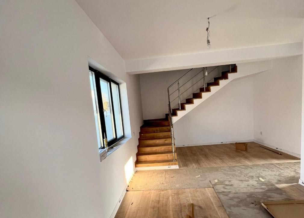 Vila duplex Otopeni | Banca Transilvaniei - Poză 7