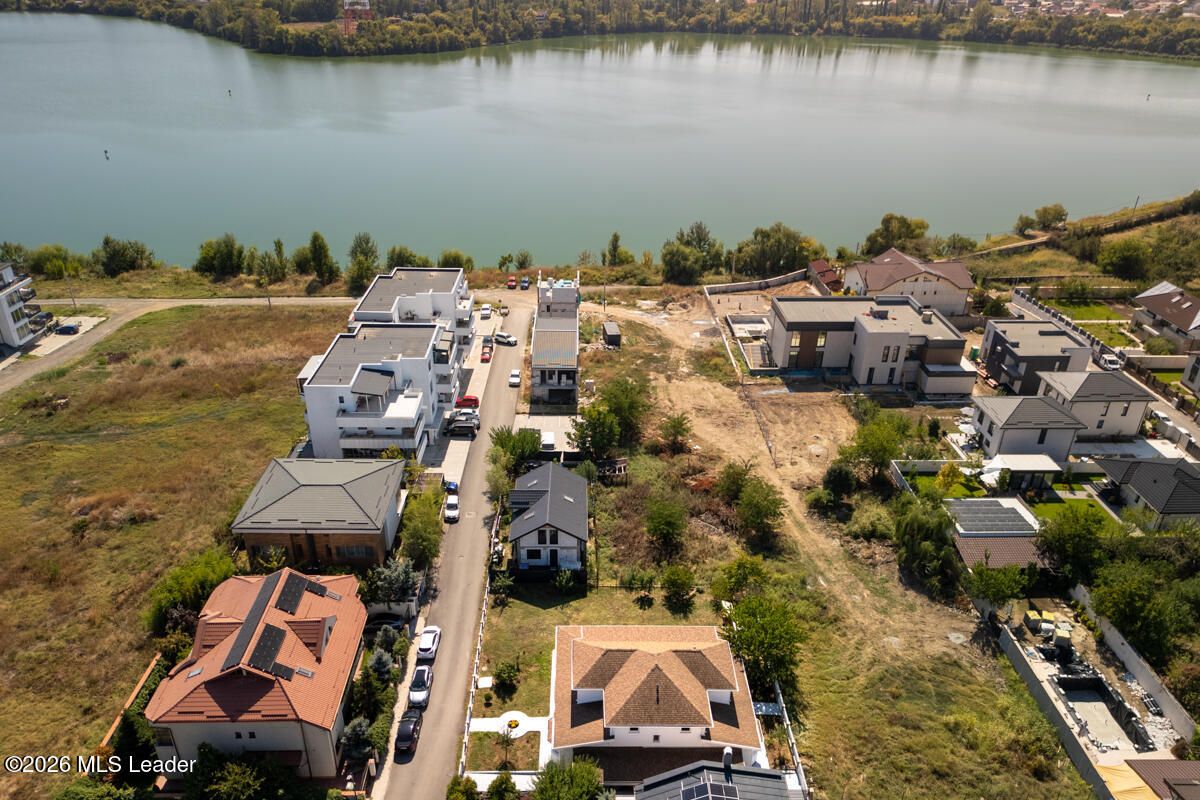Pantelimon - Lebada, Vila Americana 301 mp, vedere la lac, creditabila - Poză 61