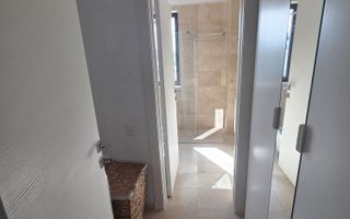 De vanzare Penthouse 4 camere Cazzavillan, Premium, Central, LUX - Poză 22