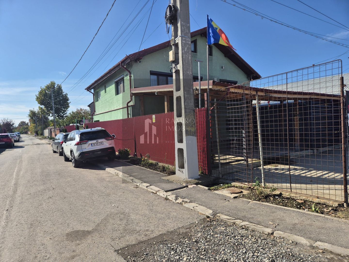 Casa + Magazin (P+1) Fundulea DN3 - Poză 1