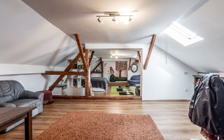 Casa solida din caramida - 8 camere - zona Sega, UTA - COMISION 0 - Poză 5