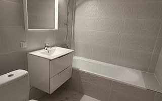 Apartament 2 camere - 3 minute de metrou - IN CURS DE RENOVARE - Poză 8