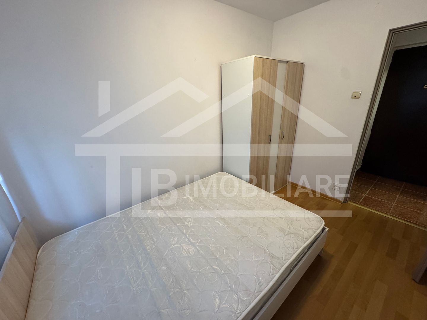 Apartament cu 3 camere, 60mp, Zona UMFST - Poză 4