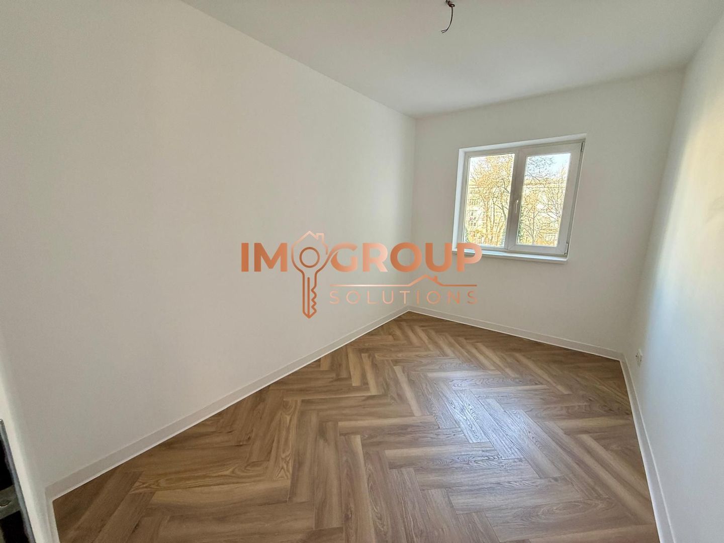 NICOLINA 1 - ETAJ 2 - BLOC 1984 - APARTAMENT CU 2 CAMERE DECOMANDAT - Poză 6