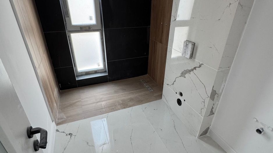 Vile Tunari, zona BUNA, Toate Utilitatile, curte 350m2 - Poză 14