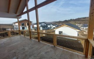 Vilă chalet modern cu perete panoramic de sticlă - Livezeni, Mureș - Poză 5