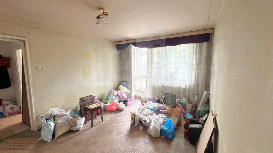 Apartament-2 Camere-48mp-CT- Etajul 2-Izolat-Bulevardul Saturn-Brasov - Poză 3