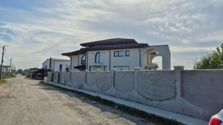 Casa visurilor la vanzare - Poză 4