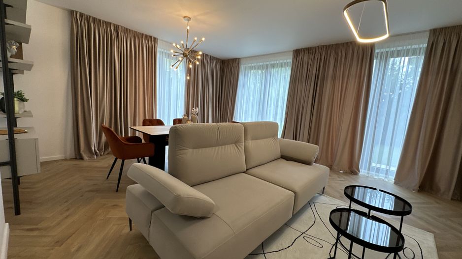 LUXURY VILLA  | 4 ROOMS | PIPERA AREA - Poză 1