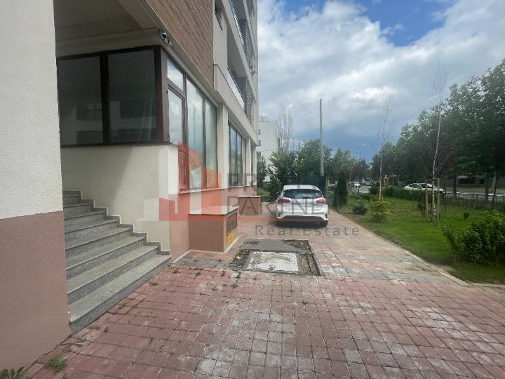 Spatiu comercial 205 mp Sisesti - Poză 2