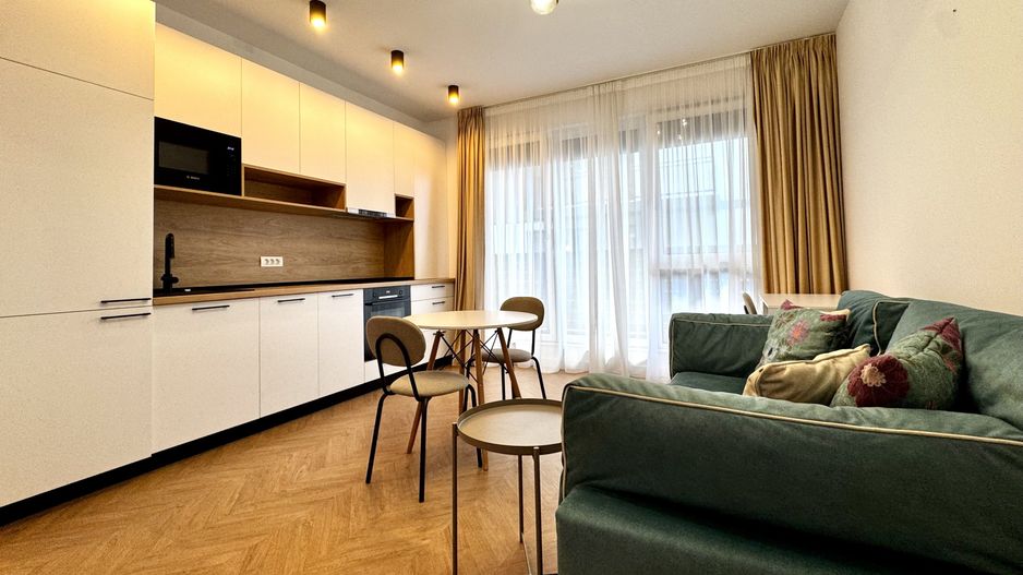 Apartament cu 2 camere, la prima închiriere, primitor si elegant - Poză 3