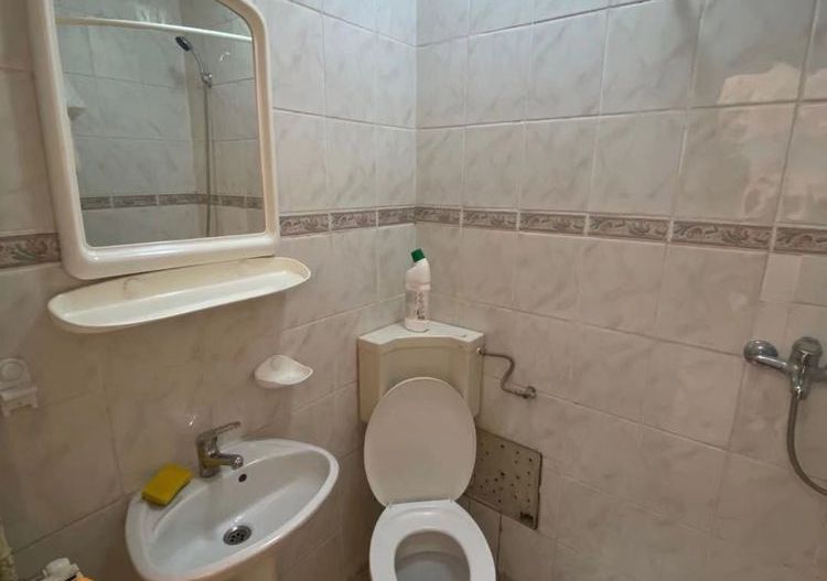 Ocazie! Proprietar direct!3camere de vânzare Decebal București - Poză 5
