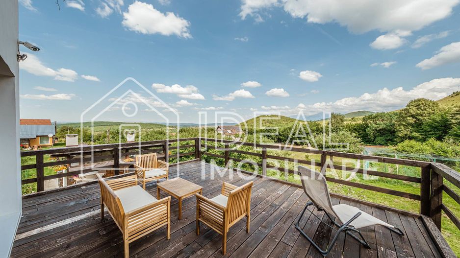 Casa de poveste cu 1.300 mp de teren, in Tocile - Poză 4