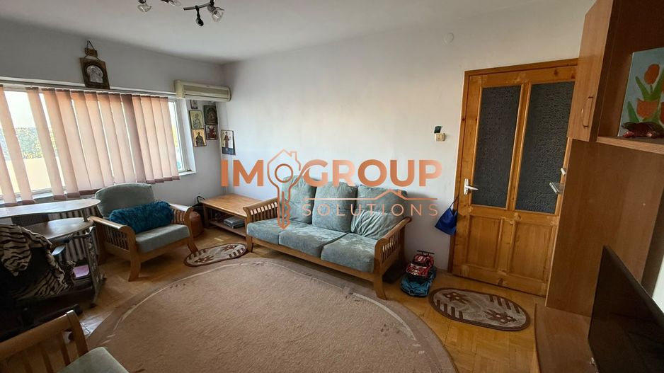 SOCOLA - BLOC 1980 - ETAJ INTERMEDIAR - APARTAMENT CU 3 CAMERE 2 BAI - Poză 2
