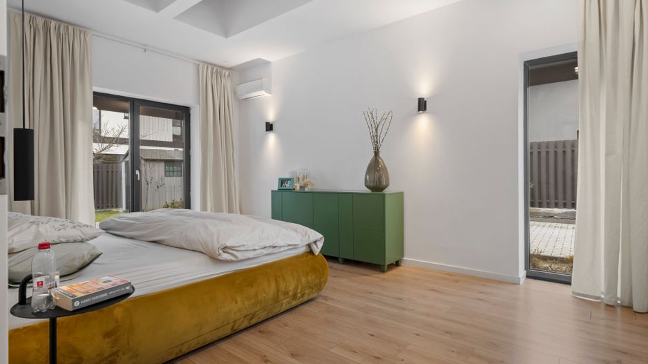 Vila pe parter cu 5 camere  | 655 mp teren | dotata cu panouri solare - Poză 16