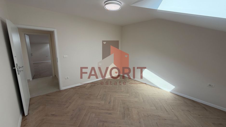 NOU. Disponibil imediat. Decomandat. Zona Soarelui - Poză 7