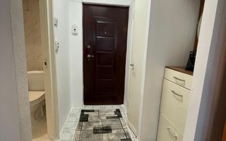 Garsoniera moderna de vanzare, cartier Manastur! zona BIG! - Poză 4