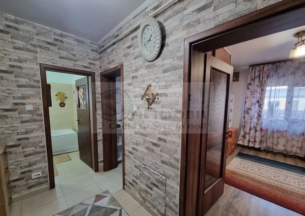 Apartament 2 camere decomandat - 2016 + parcare - Manta Rosie - Poză 5