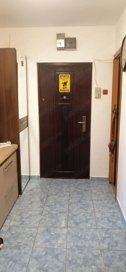 Apartament spatios 3 camere metrou Drumul Taberei - Poză 6