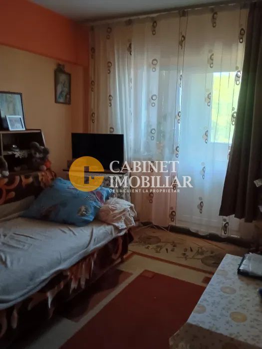 Apartament 3 camere decomandat - 65 m2 - PACURARI - Poză 6