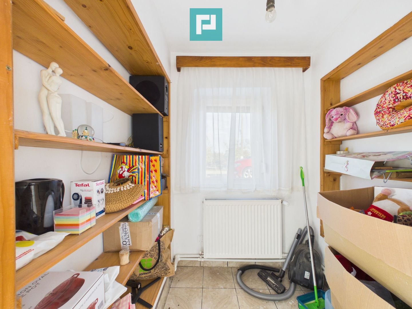 Casă spațioasă cu teren de 2.160 mp. Zerindu Mic - Poză 23
