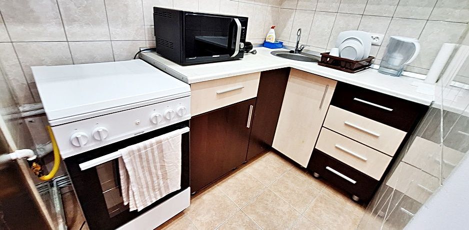 Zona Astra, str. Traian garsoniera mobilata, etaj 3, pret 63000 euro - Poză 6