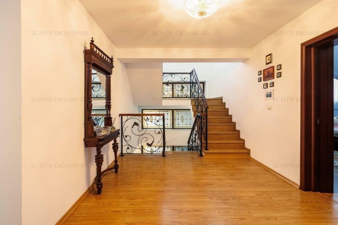 Vila unicat aproape de lac - Poză 13