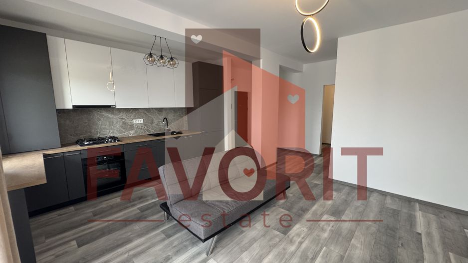 Mobilat si utilat. 2 locuri de parcare. Curte privata in CF - Poză 3