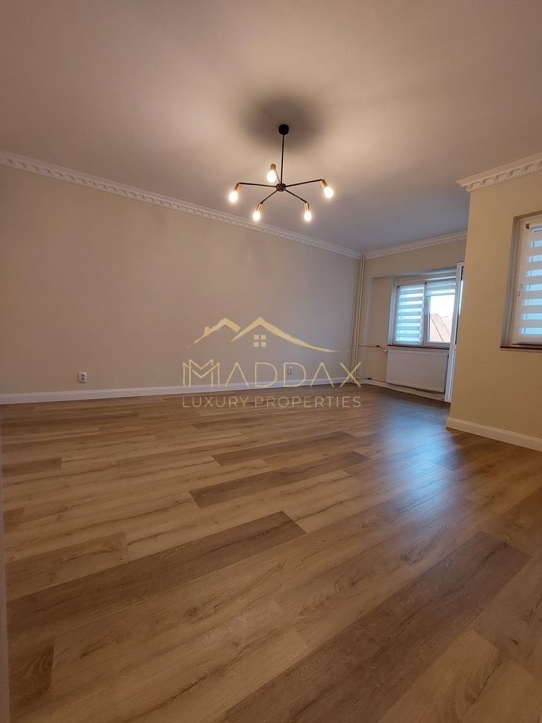 Piata Victoriei* 2 camere *Pet friendly - Poză 1