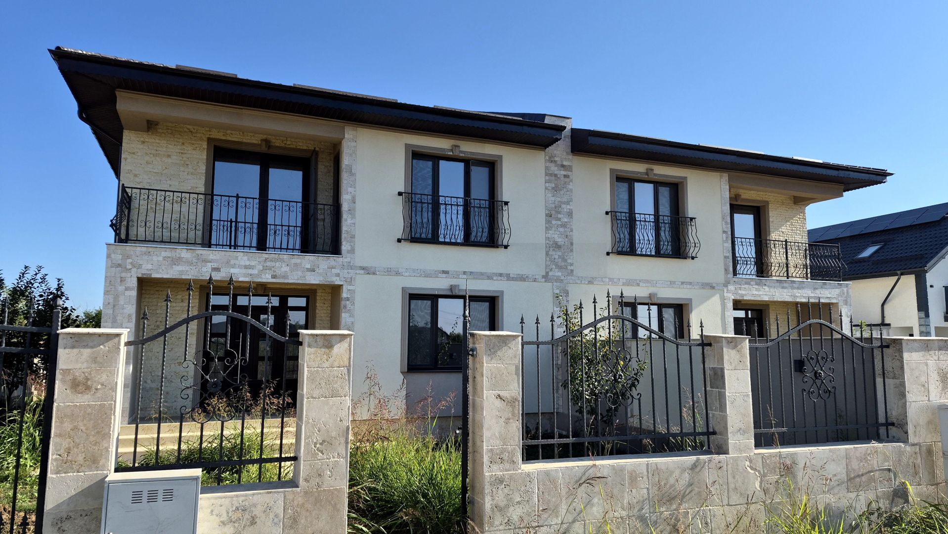 Casă modernă 2025 | Pantelimon, Ilfov | 175,6 mp | Teren 333 mp - Poză 3