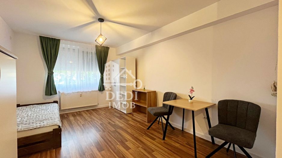 Apartament cu 1 camere de vanzare zona Nufarul, Oradea - Poză 1