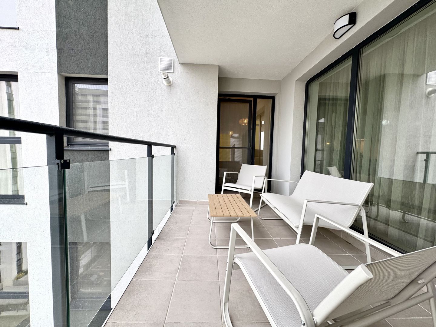 3 camere modern, vedere panormica spre pădurea verde, zona Lipovei - Poză 22