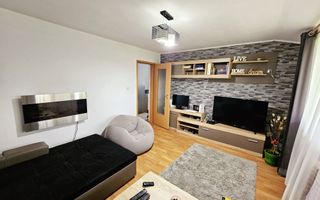 Apartament 3 camere, la casa, 74 mp utili, cu terasa 66 mp, Cetate - Poză 2