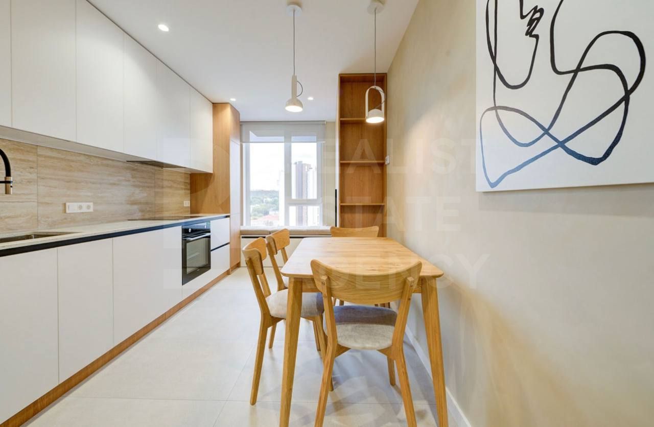 Chirie apatrament, 1 cameră, bul. Renașterii Naționale, Centru - Poză 3