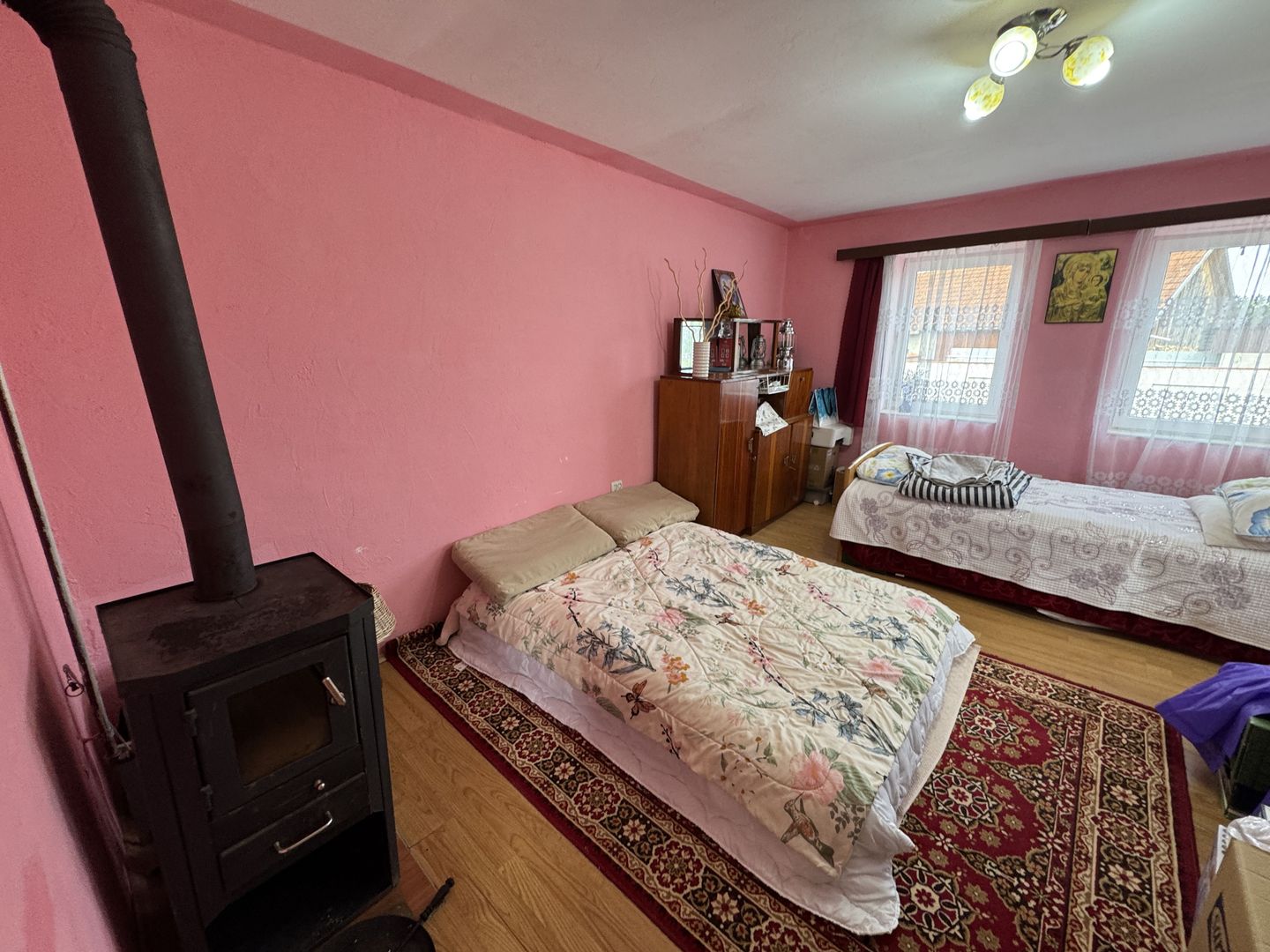 Casa individuala in Arpasu de Sus, teren mare, partial renovata - Poză 21