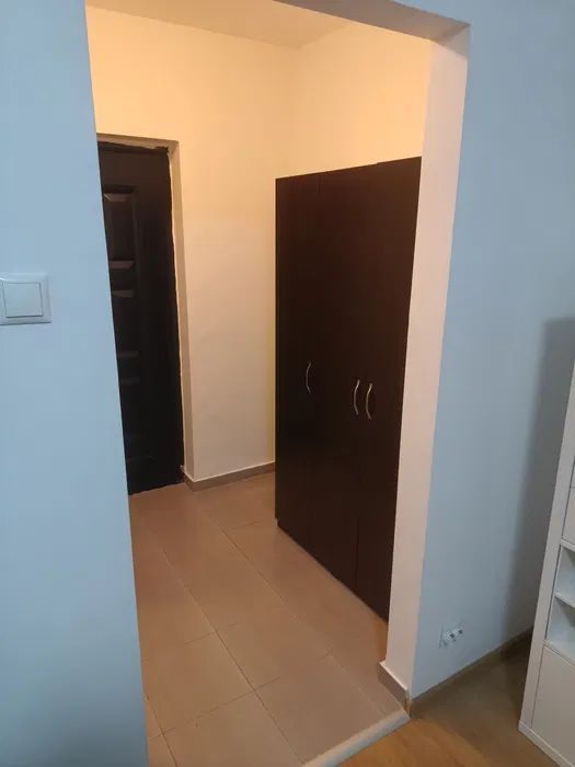 Garsonieră Titan –renovată 2025, Prima Inchiriere, 10 min Metrou Titan - Poză 8