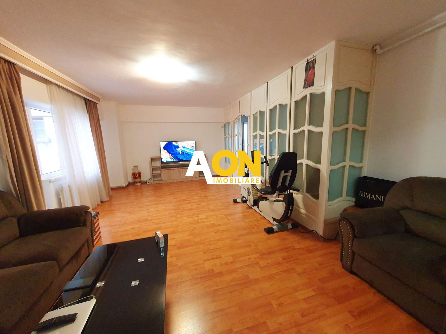 Apartament 4 camere, 97 mp utili, mobilat, utilat, et. 3, ultracentral - Poză 2