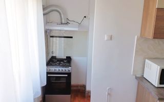 2 Camere-Decomandat-Centrala Termica-Mobilat-Utilat-Cornitoiu - Poză 6