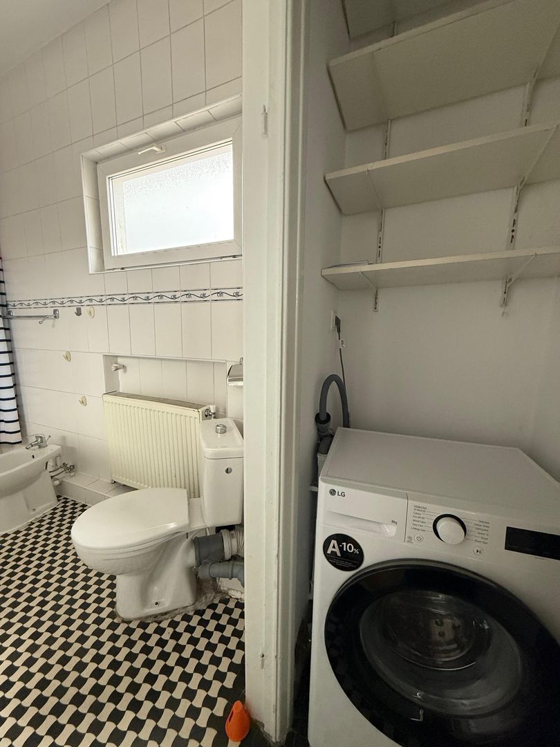 DE ÎNCHIRIAT APARTAMENT 3 CAMERE | VILĂ INTERBELICĂ | CENTRALĂ PROPRIE - Poză 10