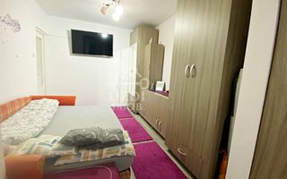 Apartament 3 camere de vânzare in zona Rogerius, Oradea - Poză 3