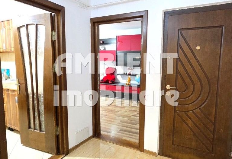 Apartament 3 camere, etaj 1, mobilat și utilat, zona GARĂ; - Poză 2