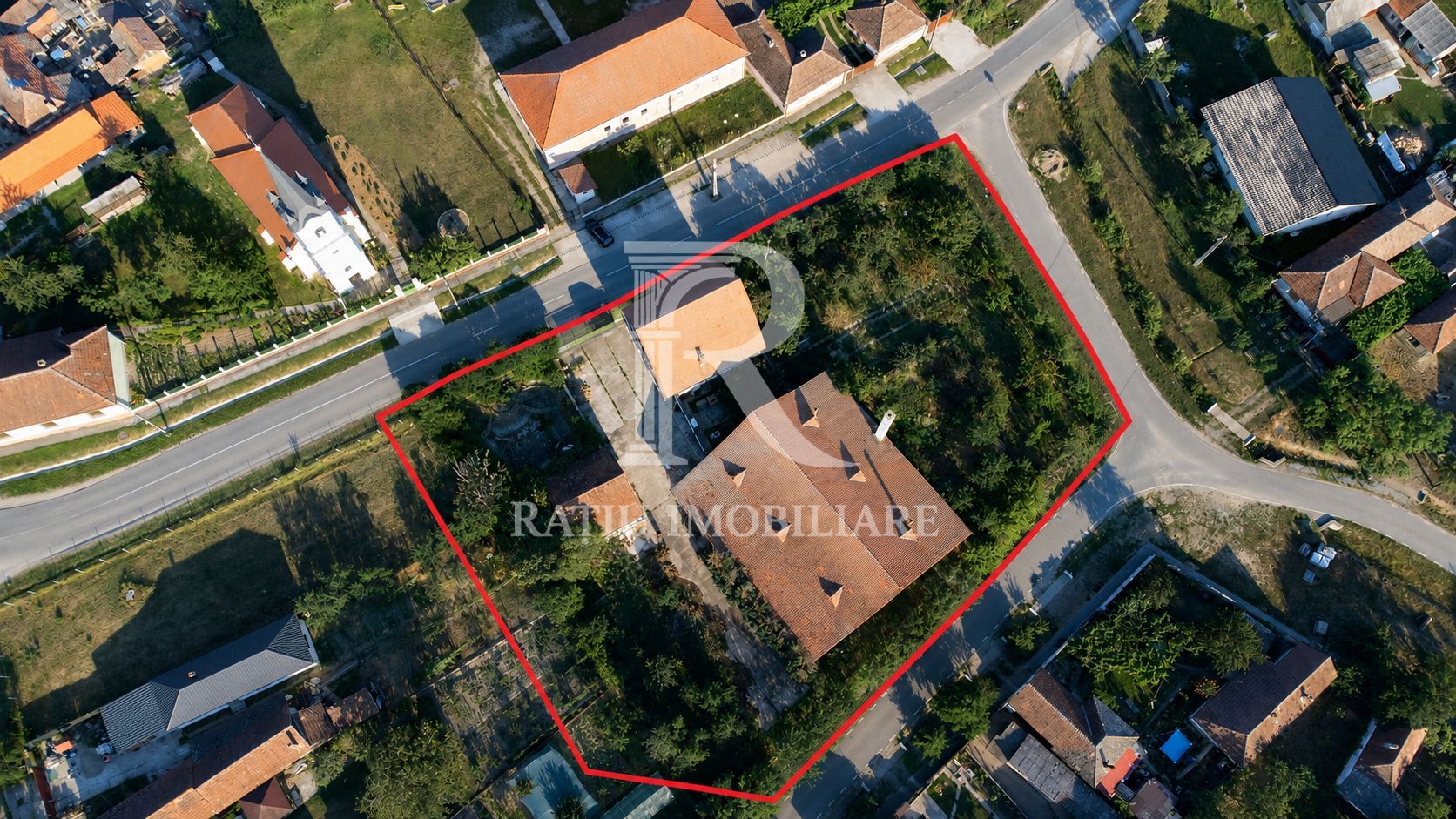 Casă cu Hală Industrială | Teren 3.200 mp | Ineu | Bihor - Poză 2