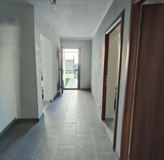 Casă nouă 3 camere | Sisești | pompă căldură | teren 300 mp - Poză 4